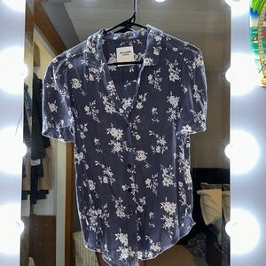 Abercrombie floral button front short sleeve blouse